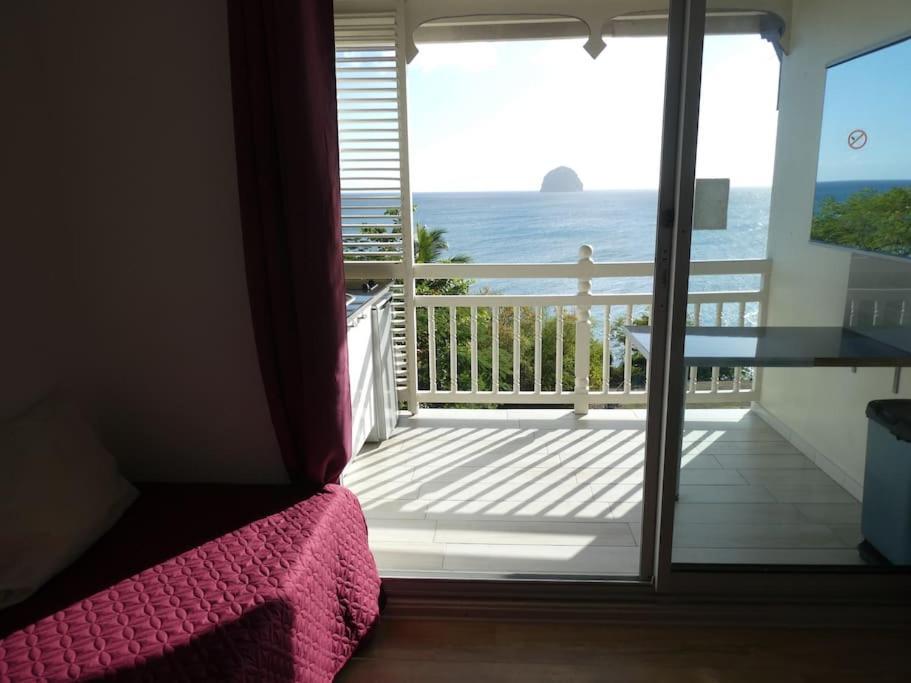 Appartement Terrasse Vue Mer Et Piscine 르 디아망 외부 사진